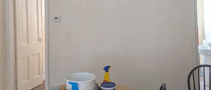 How to prepare walls before painting in a Newcastle room